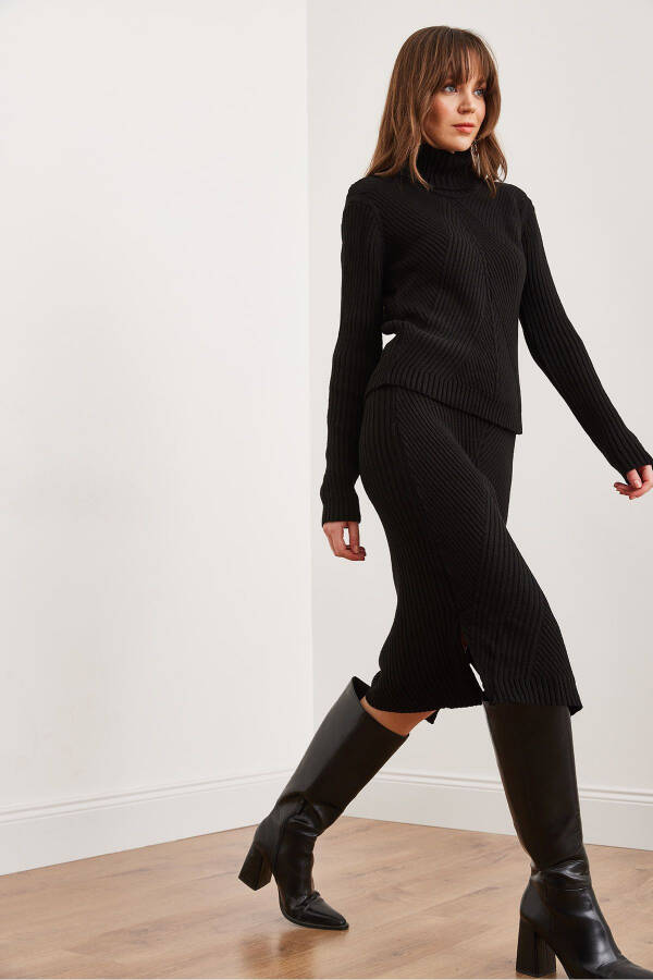 Women's Black Geometric Textured Skirt Knitted Set TKM-19000325 - 2