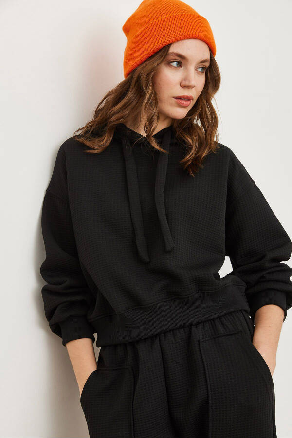 Women's Black Hooded Drawstring Waffle Sweatshirt SWT-19000708 - 3