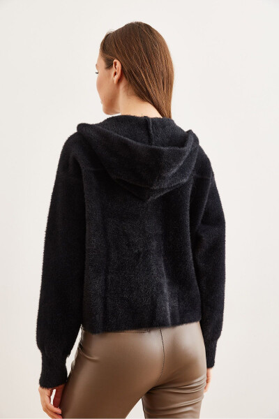 Women's Black Hooded Pocket Soft Textured Thick Beard Hoodie HRK-19000325 - 7
