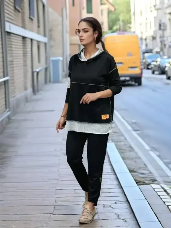 Women's Black Hoodie Skirt Hem Detail Badge Reverse Stitch Appearance Two Piece Set - 4