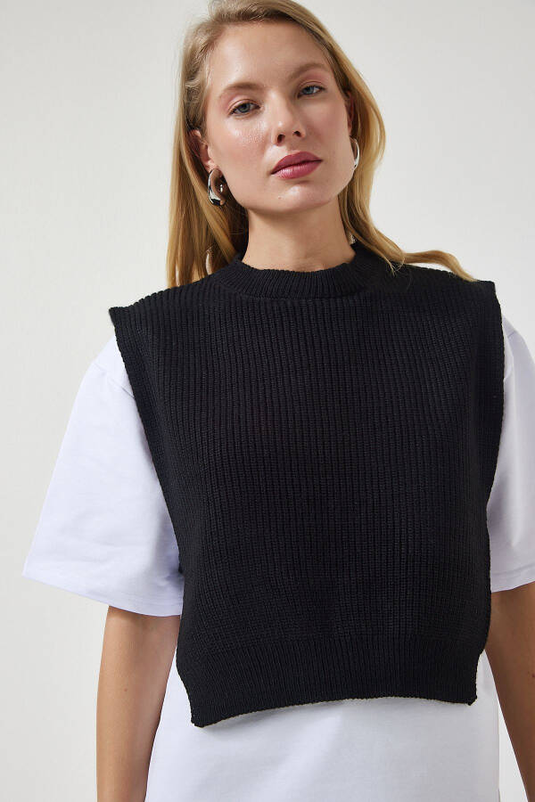 Women's Black Knitted T-Shirt with Sweater DP00201 - 4
