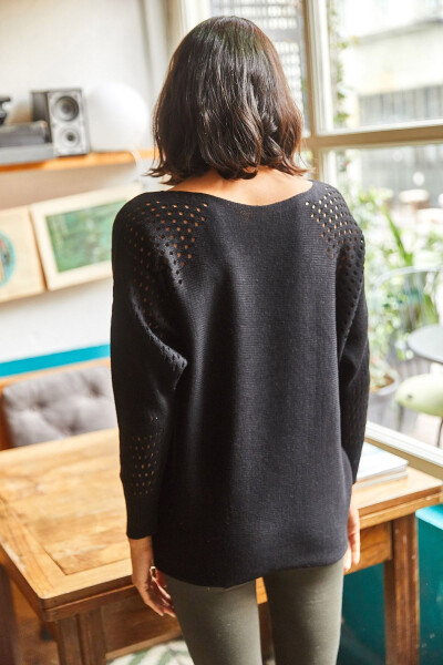 Women's Black Lace Batwing Oversized Knit Sweater KZK-19000524 - 5