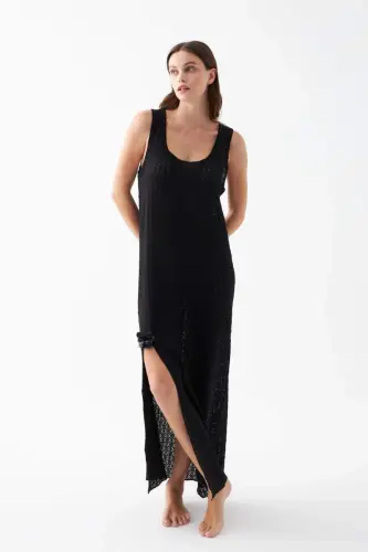 Women's Black Lace Textured Slit Long Nightgown - BÜYÜKBEDENIZ (1)