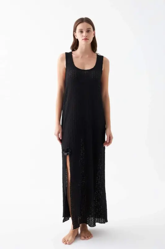 Women's Black Lace Textured Slit Long Nightgown - 3