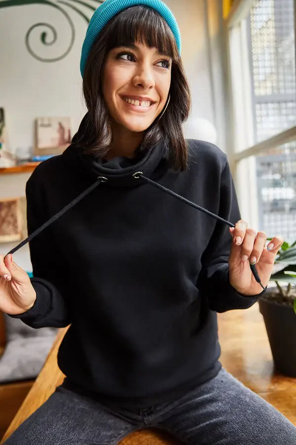 Women's Black Long Neck Soft Textured Thick Sweatshirt SWT-19000189 - 3