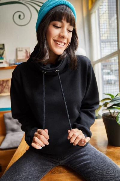 Women's Black Long Neck Soft Textured Thick Sweatshirt SWT-19000189 - 4