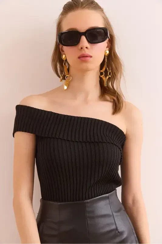 Women's Black One Shoulder Detailed Ribbed Knit Blouse BL - OLALOOK