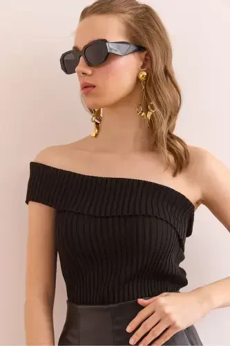 Women's Black One Shoulder Detailed Ribbed Knit Blouse BL - 3