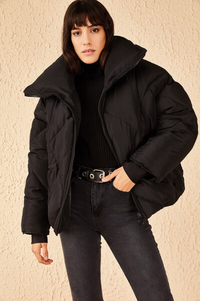 Women's Black Oversized Puffer Jacket - 9