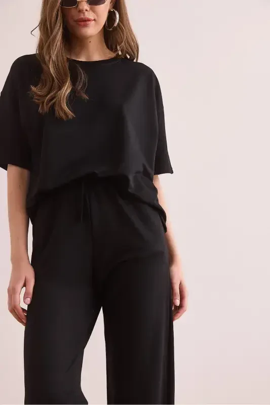 Women's Black Pocketed Pants and T-Shirt Set TK - 6