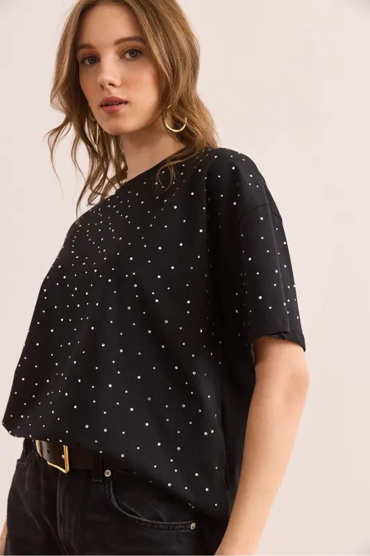 Women's Black Printed Stone Detailed Regular Fit T-shirt T - 4