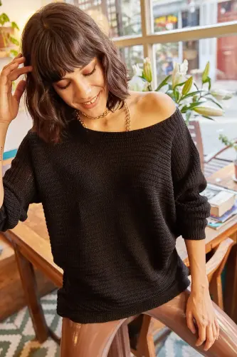 Women's Black Relaxed Thessalonica Knitted Sweater KZK-19000051 - 2