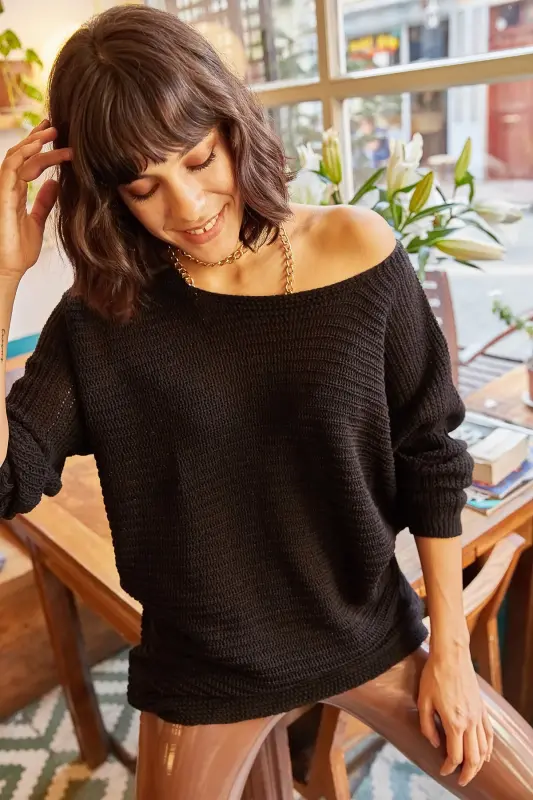 Women's Black Relaxed Thessalonica Knitted Sweater KZK-19000051 - 2