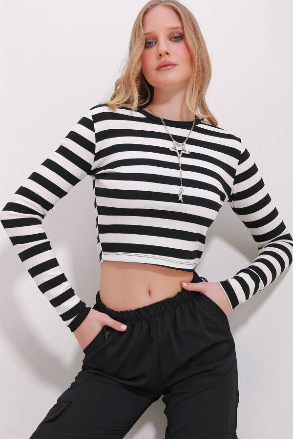 Women's Black Ribbed Crop Knit Top with Removable Collar and Striped Detail ALC-X11525 - 1