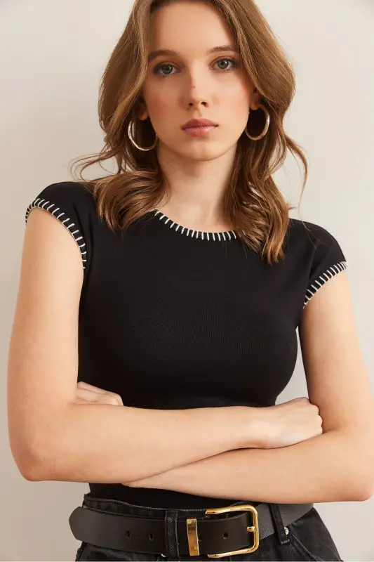 Women's Black Seam Detailed Soft Touch Flexible Blouse BL - 12