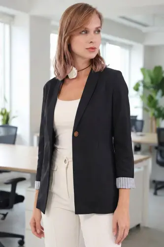 Women's Black Single-Button Jacket with Stripe on the Inside of the Sleeve ARM-22K001122 - 4