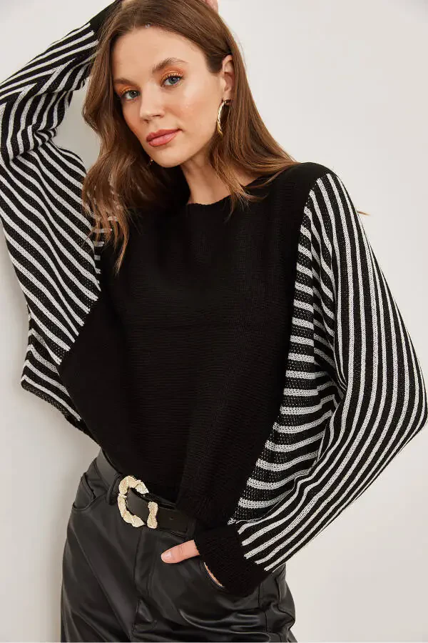 Women's Black Sleeve Detail Knitted Pullover KZK-19000817 - 2