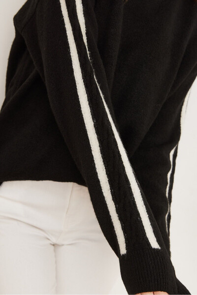 Women's Black Sleeve Ribbon Braid Detailed Oversize Knitted PulloverKZK-19000898 - 7