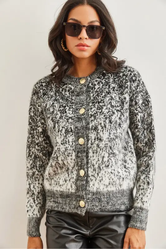 Women's Black Soft Textured Ombre Chunky Cardigan HRK-19000274 - 2