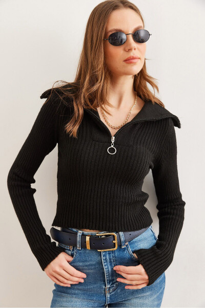 Women's Black Stand Collar Zip Crop Knitted Sweater KZK-19000880 - OLALOOK
