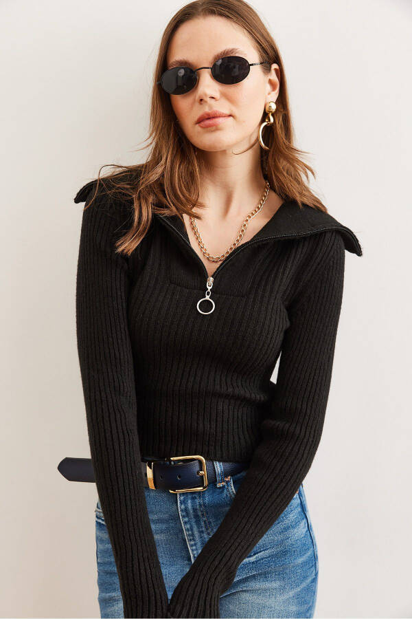 Women's Black Stand Collar Zip Crop Knitted Sweater KZK-19000880 - 3
