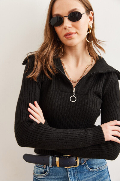 Women's Black Stand Collar Zip Crop Knitted Sweater KZK-19000880 - 5