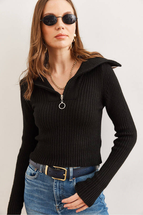Women's Black Stand Collar Zip Crop Knitted Sweater KZK-19000880 - 2