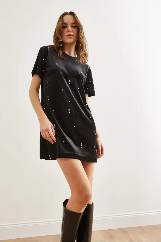 Women's Black Stone Detailed Crew Neck Mini Velvet Dress - 6