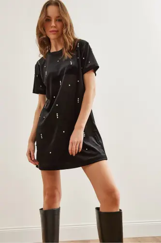 Women's Black Stone Detailed Crew Neck Mini Velvet Dress 