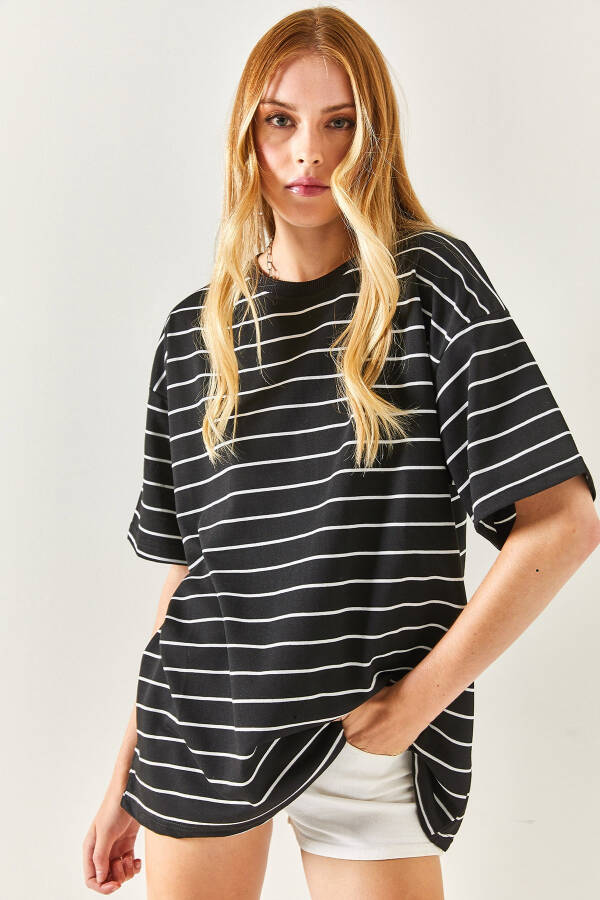 Women's Black Striped 2-Thread Oversize Unisex T-Shirt TSH-19000764 - 5