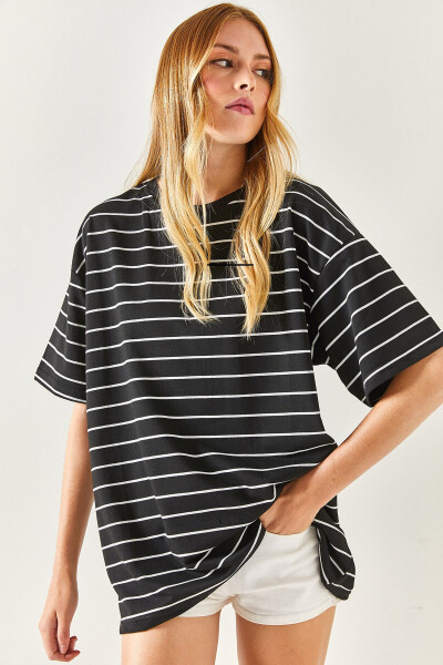 Women's Black Striped 2-Thread Oversize Unisex T-Shirt TSH-19000764 - 6