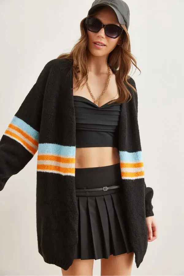 Women's Black Striped Soft Texture Knit Cardigan HRK-19000299 - 1