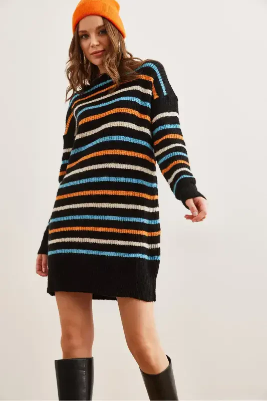 Women's Black Striped Soft Textured Knitwear - 4