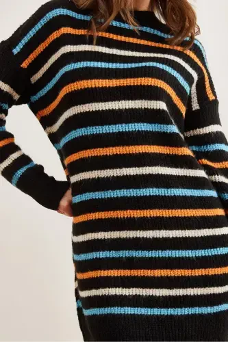 Women's Black Striped Soft Textured Knitwear - 5