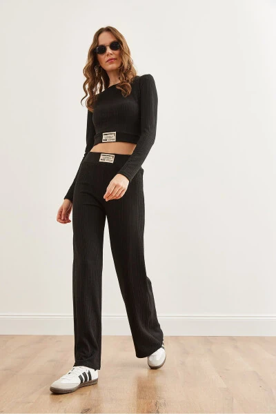 Women's Black Textured Badge Top and Bottom Set TKM-19000314 - 5