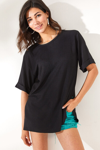 Women's Black Textured Double Sleeve T-Shirt with Side Slit TSH-19000756 - 2