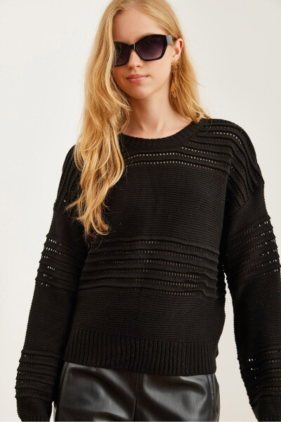 Women's Black Textured Stripe Detail Knit Sweater KZK-19000808 