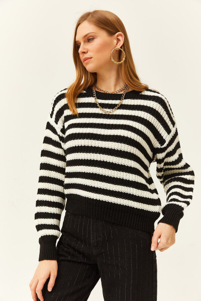 Women's Black Thessaloniki Knit Striped Soft Textured Tricot Sweater KZK-19000736 - 5