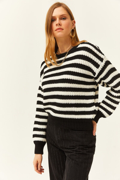 Women's Black Thessaloniki Knit Striped Soft Textured Tricot Sweater KZK-19000736 - 4
