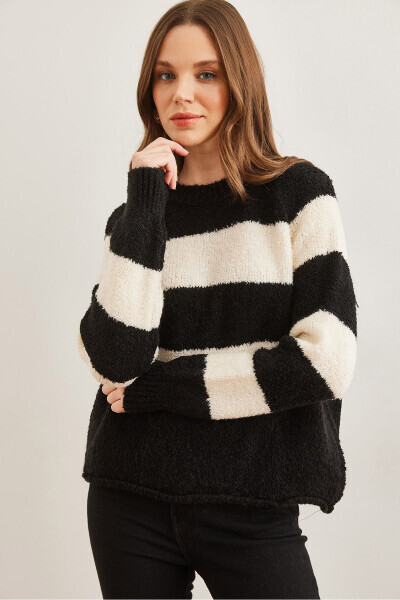 Women's Black Thick Striped Crew Neck Knitted Sweater KZK-19000903 - OLALOOK (1)