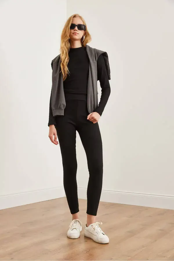 Women's Black Thistled Lace Up and Down Set TKM-19000304 - 3