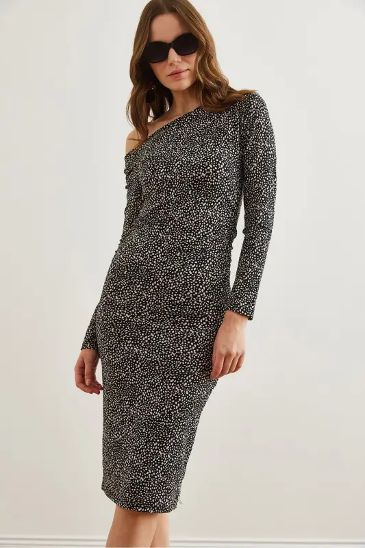 Women's Black Tiny Patterned Boat Neck Knitted Mini Dress - 3