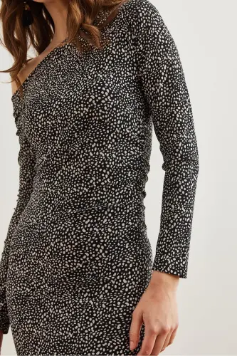 Women's Black Tiny Patterned Boat Neck Knitted Mini Dress - 5