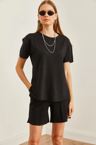 Women's Black Top Oval T-shirt Bottomed Shorts Set TKM-19000303 - 3