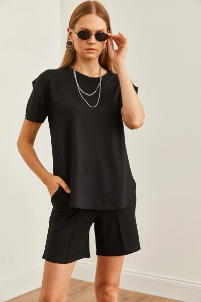 Women's Black Top Oval T-shirt Bottomed Shorts Set TKM-19000303 - 6