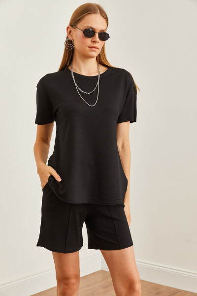 Women's Black Top Oval T-shirt Bottomed Shorts Set TKM-19000303 - 4