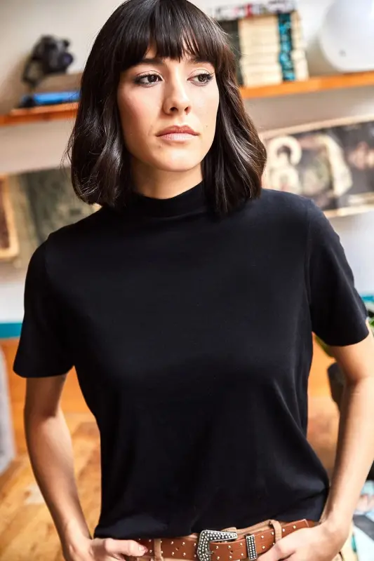 Women's Black Turtleneck Soft Touch Knitted T-Sh - 2