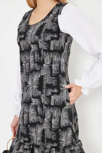 Women's Black U-Neck Ruffle Detail Long Sleeve Pocket Dress ARM-25K001052-Black - 8