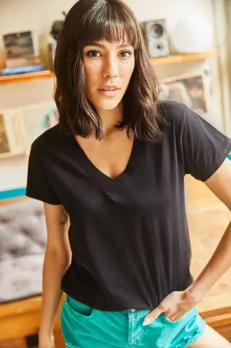 Women's Black V Neck Cotton T-Shirt TSH-19000396-Black - 3