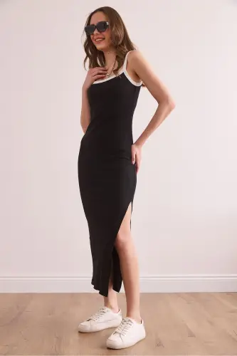 Women's Black White Piping Detailed Slit Maxi Fit - 3